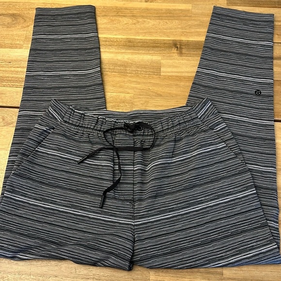 LULULEMON ⭐️ Athletica jet crop slim kuxtreme pants - Picture 5 of 10